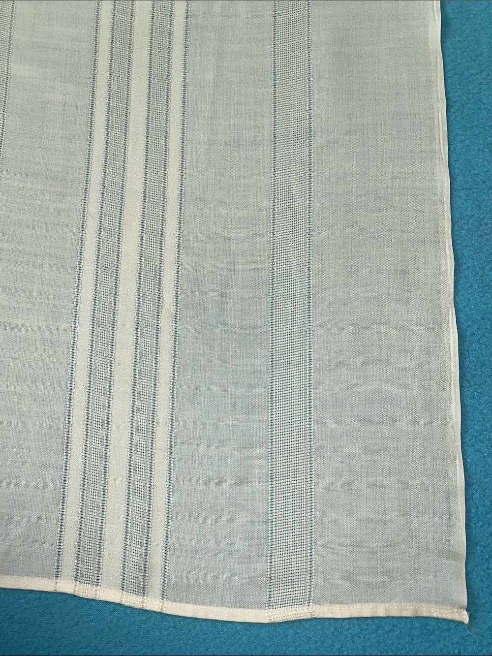 Vintage MCM table cloth cotton elegant pattern creamy white - Unbranded no tags